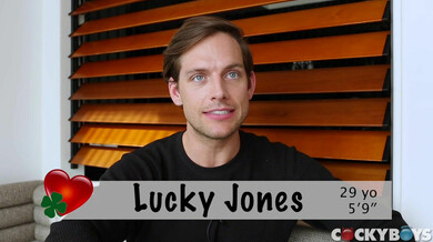 Bello ragazzo preso da un alpha top — Angel Rivera & Roman Todd