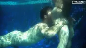 Polvo profundo como una piscina — Jessy Ares, Adam Killian y Shay Michaels