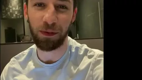 Sotto la doccia – Alex Montenegro & Thyle Knoxx