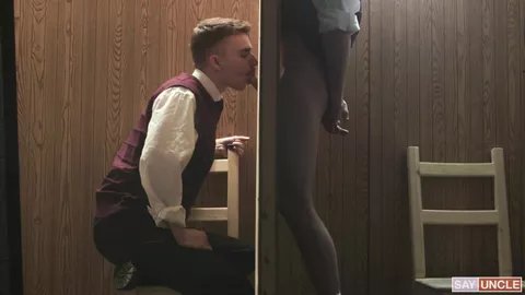 Appuntamento hot nel confessionale – Benjamin Blue & Ryan Jacobs