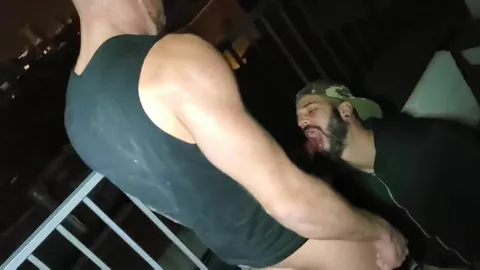 Engolidor de leite & pauzão — Max Zarec