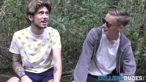 Plan sexe en plein air – Blake Dyson & Ryan Kneeds