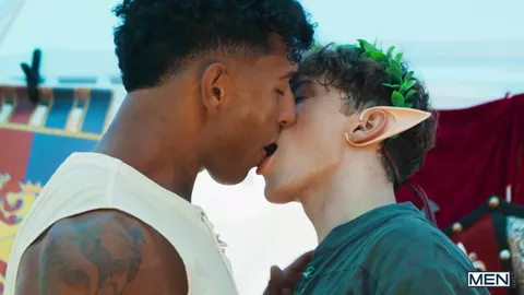 Kenzo Alvarez, Danny Fantasy – Baisé à la foire de la Renaissance