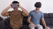 Una ragazza in VR è sempre una ragazza, sai