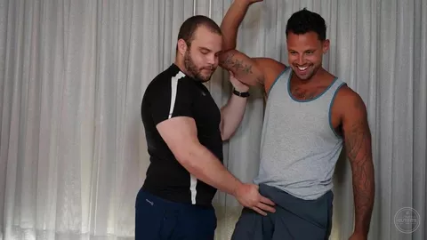 Tony Romero baise Daxx Carter