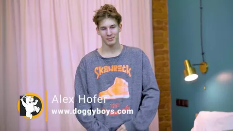 Alex Hofer, twink tímido e magro, goza