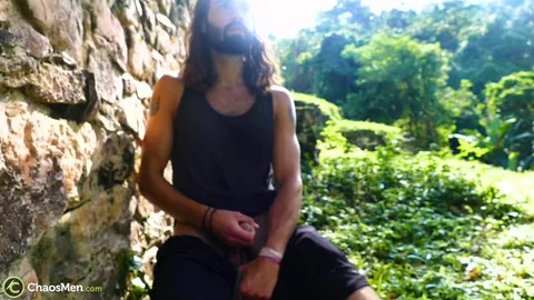 Segaiolo esibizionista ai tropici – Jean Dubois