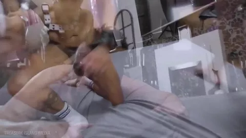 Großer Arsch vom femininen Bottom voll mit Sperma – Marc Mcaulay & Clayton Torres