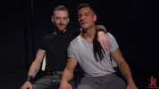 Bel étalon hétéro musclé, attaché et baisé – Jordan Boss & Sebastian Keys