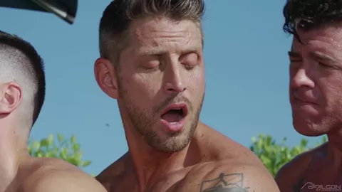 ¡A empaparnos de leche! — Tristan Hunter, Johnny Ford & JJ Knight