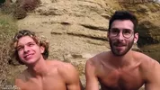Cul dosé par une longue bite — Shawn Brooks & Mitch Matthews