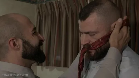 Anus poilu à crémer – Jake Morgan & Atlas Grant