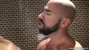 Sodo virile sous la douche – Damon Andros & Stephen Harte