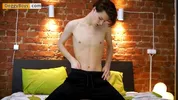 Zachary Wilks gicle comme un minet