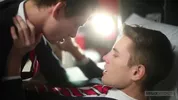 Dolce distrazione al campus dopo le lezioni – Trevor Harris & Caleb Gray