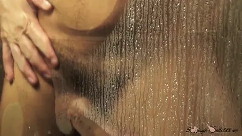 Lijado y cremadito bajo la ducha – Angel Salvador & Tyler Slater