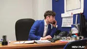 L’année au bureau se finit en défonce royale — Diego Reyes, Drew Dixon, Joe Gillis & Sir Peter