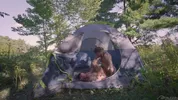 Escursionisti fanno sesso nel loro campeggio — Jeremy London e Derek Thibeau