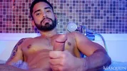 Hot as fuck! – Guido Plaza