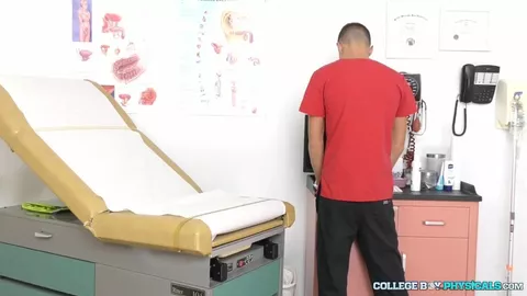 Sexo na enfermaria — Johnny Hunter & Tyrese Reed