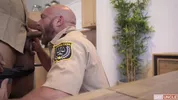 Bulle von Kollegen erpresst — Leo Silva & Killian Knox