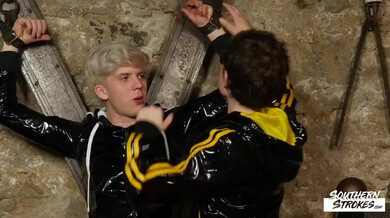 Legami e scopami — Vitali Kutcher & Josh Cavalin