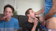 2 frères au service de leur beau père et son ami – Benjamin Blue, Romeo Davis, Manuel Skye & Edward Terrant