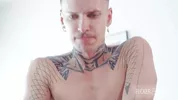 Actif dominant bite XXL défonce un cul musclé – Robert Royal & Rico Vega