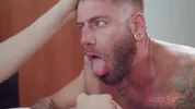 Actif dominant bite XXL défonce un cul musclé – Robert Royal & Rico Vega