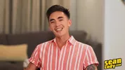 Bello asiatico sodomizzato da uno stallone – Archie & Cody Seiya