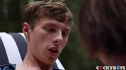 Tayte Hanson aguenta o pau enorme do twink novato Zach Astor