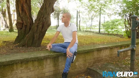 Crache-moi tout ton sperme — Vito Marciano & Tomas Fuk