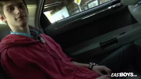 Massaggiami i piedi – Andre Lucas