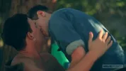 Déflorage anal au camping – Josh Brady & Trevor Harris