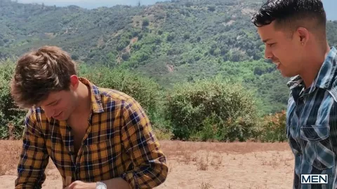 Cuckolding al campeggio – Dante Colle & Michael DelRay