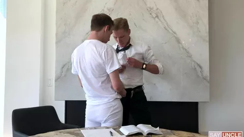 Rebondit sur ma bite — Eric Charming & Lukas Stone