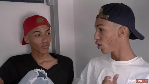 Zwilling kriegt den Arsch im Wohnheim zerlegt — Parker Payne, Diego & Dante