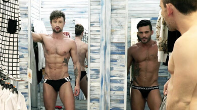 Partouze en boutique — Andy Star, Drew Dixon, Dylan James & Max Arion