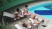 Pris en sandwich par des lascars brésiliens — Gustavo Ryder, Felipinho & Lucas Angel