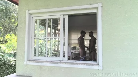 Le photographe baise son modèle