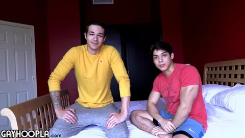 Éphèbes musclés en sodomie