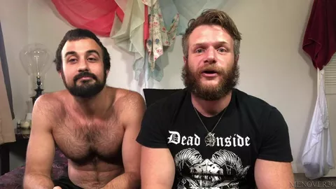 Inondami il culo col tuo latte — Brian Bonds & Mason Lear