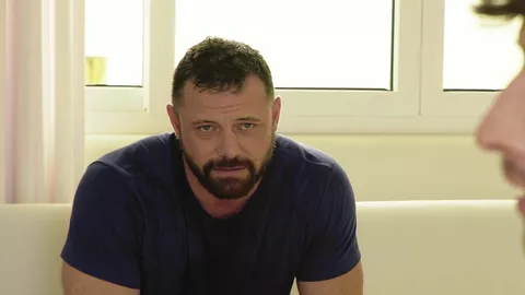 Scandalo & manipolazione — Sergeant Miles & Drew Dixon