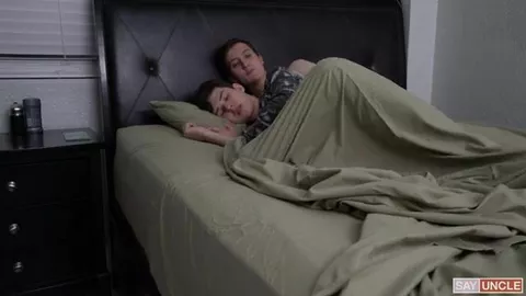 Je dépucèle mon demi frère – Jack Andram & Dakota Lovell