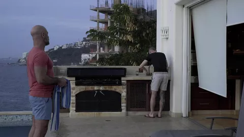 Confissões & Infidelidade — Adam Russo & Drake Rogers