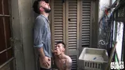 Un coin discret pour baiser dans le quartier