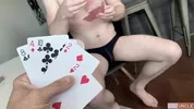 Strip-Poker unter Pornostars — Thyle Knoxx & Manuel Skye