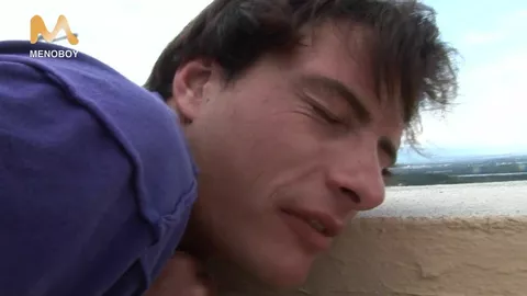 I coinquilini voyeur