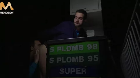 Exibidão no posto de gasolina