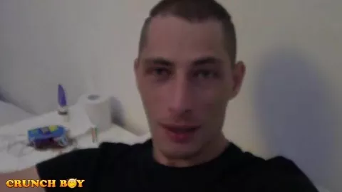 El turista latino LEON destroza a Ricco FATALE en París